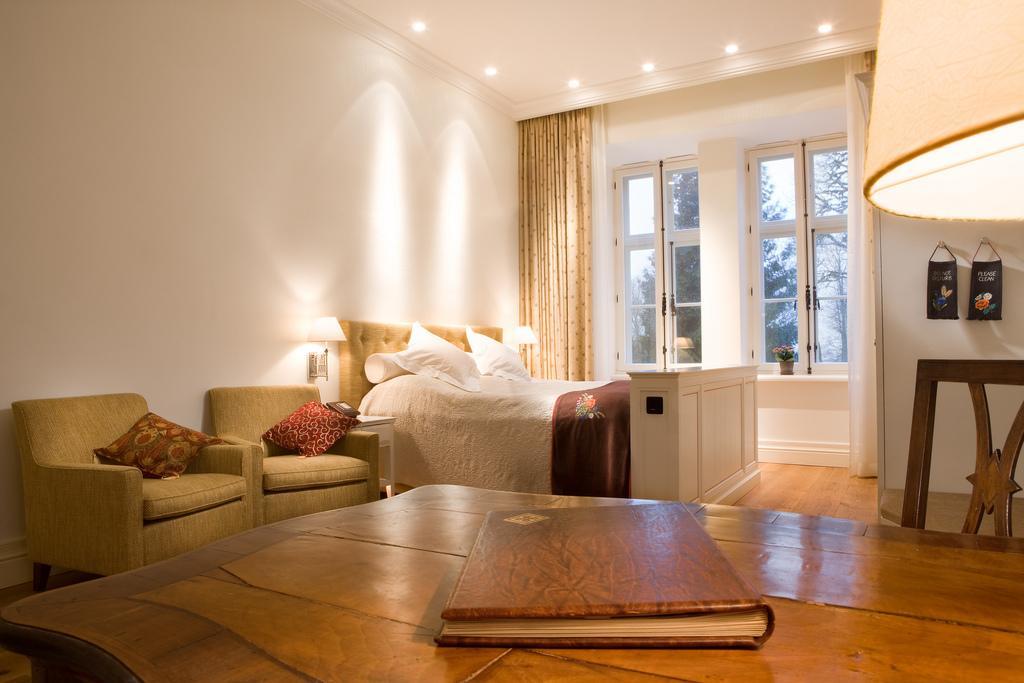 Paedaste Manor Quarto foto